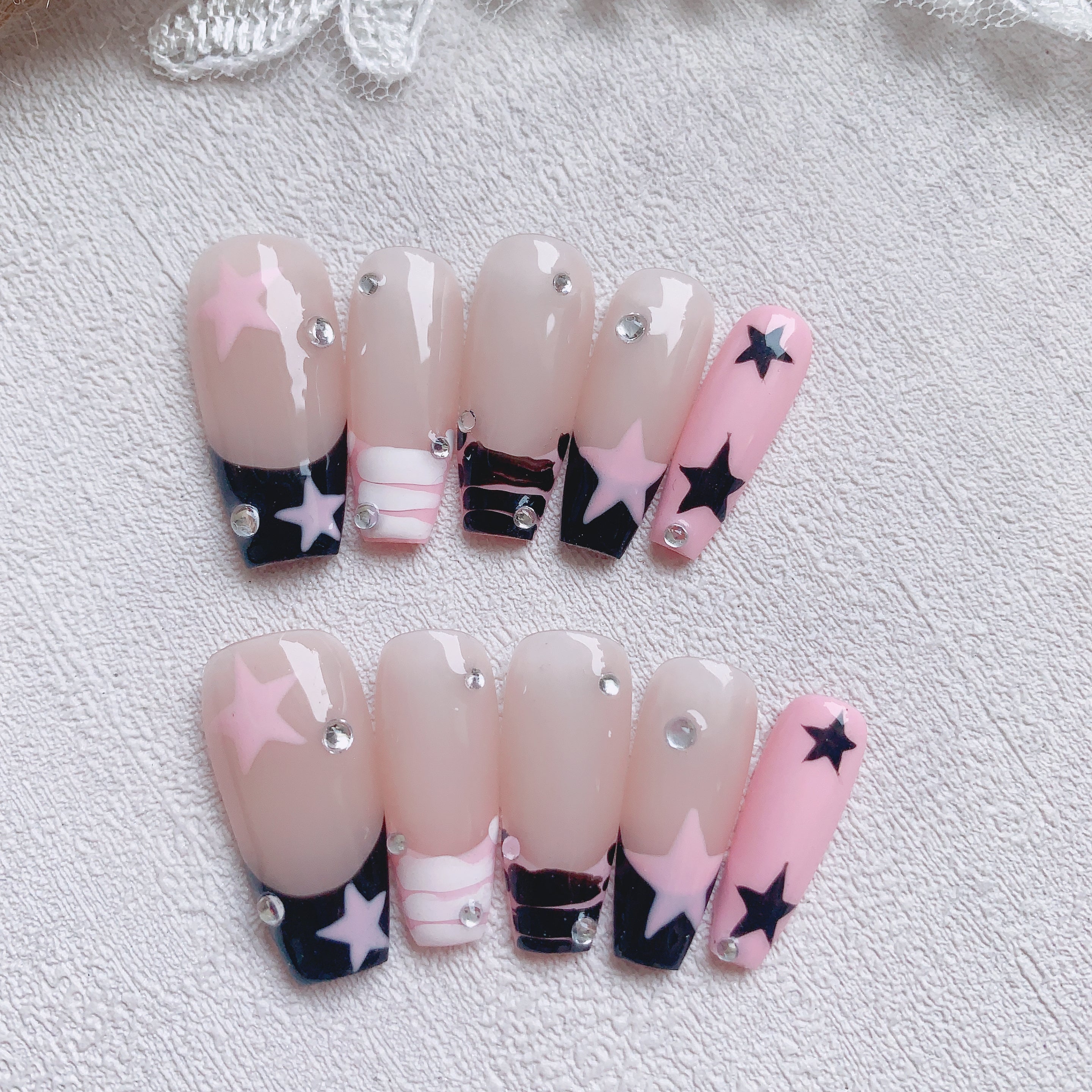 Y2K Nails – Fullovenail