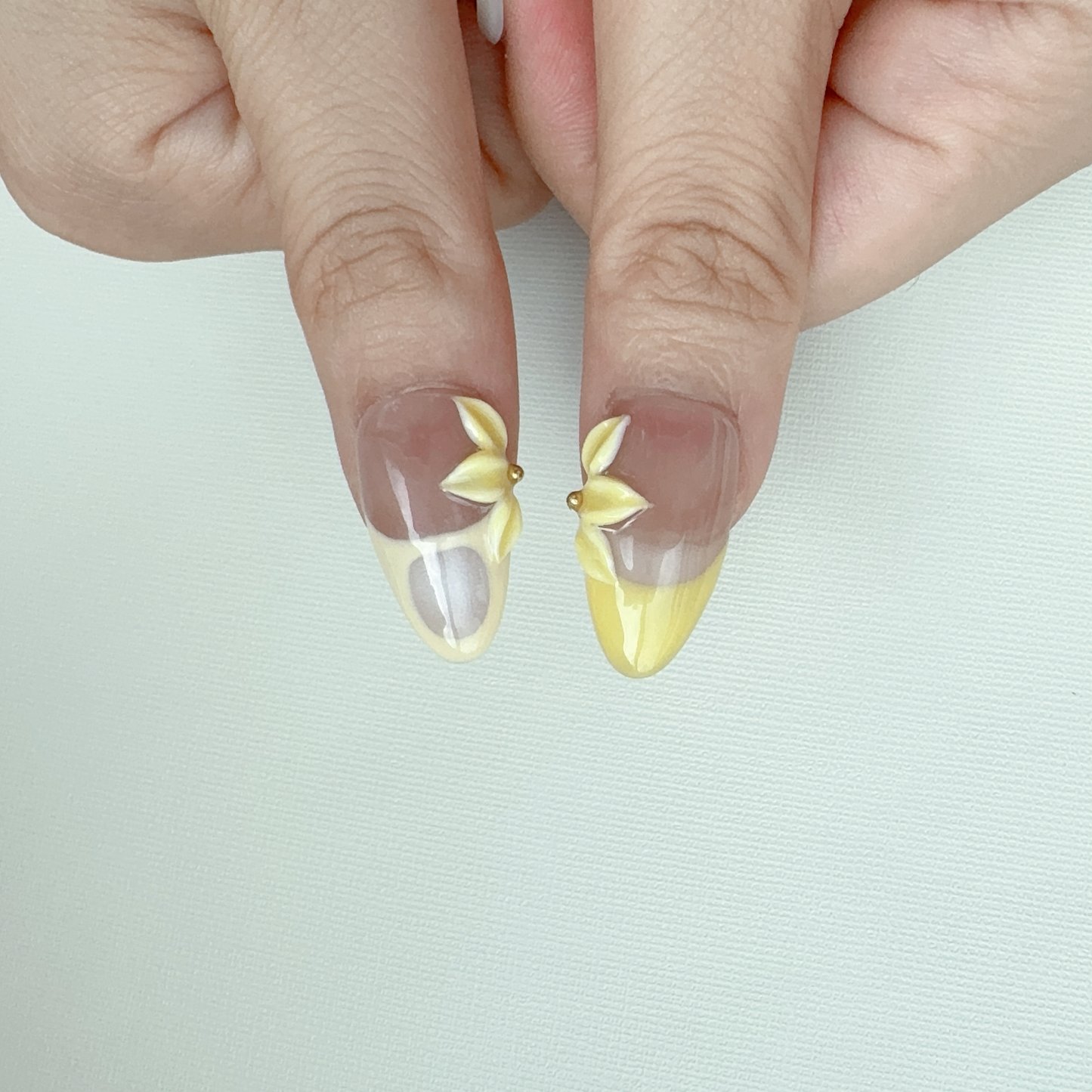 Almond 3D yellow flower nail