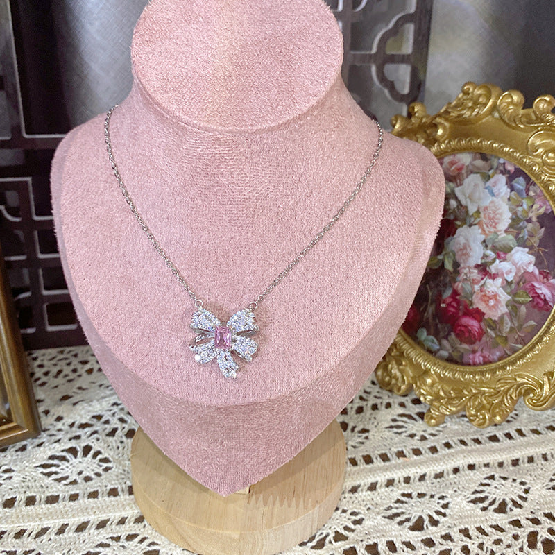 Pink diamond necklace