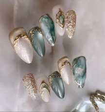 Custom Nail Bundle
