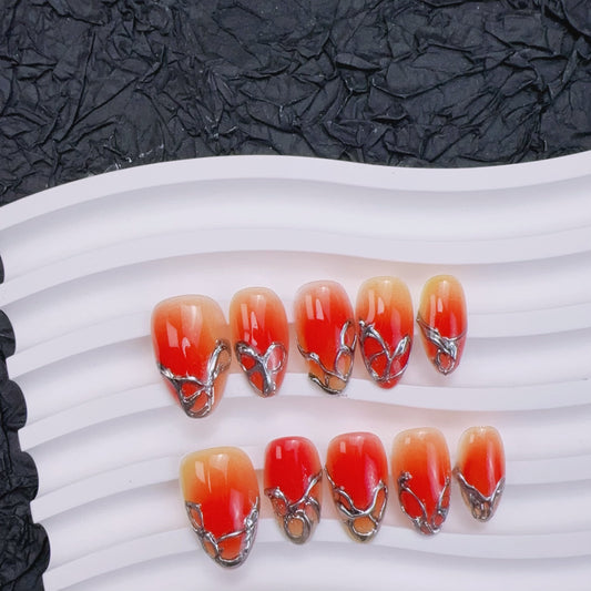 Chrome Metallic silver press-on nails flat lay | Chrome Metallic nail inspo